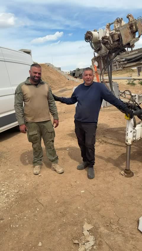 מיני מחפרון- אוגדת עזה