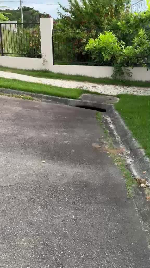 Obra executada no condomínio Monte Carlo - Urbanova/SP