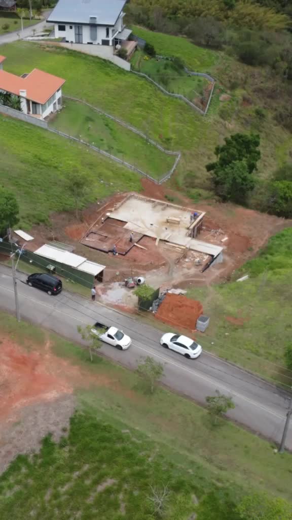 Obra executada no condomínio residencial Recanto Santa Bárbara - Jambeiro/SP
