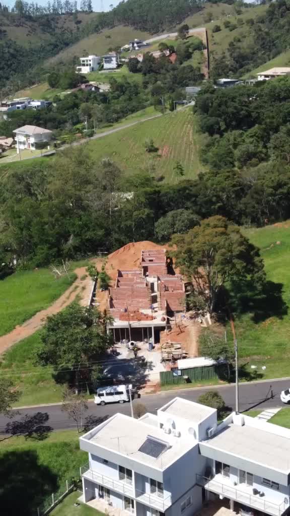 Obra executada no condomínio residencial Recanto Santa Bárbara - Jambeiro/SP