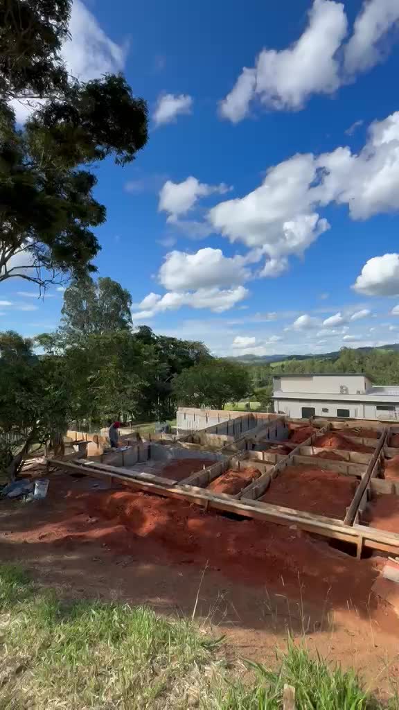 Obra executada no condomínio residencial Recanto Santa Bárbara - Jambeiro/SP