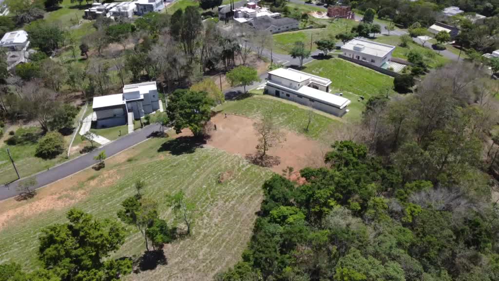 Obra executada no condomínio residencial Recanto Santa Bárbara - Jambeiro/SP