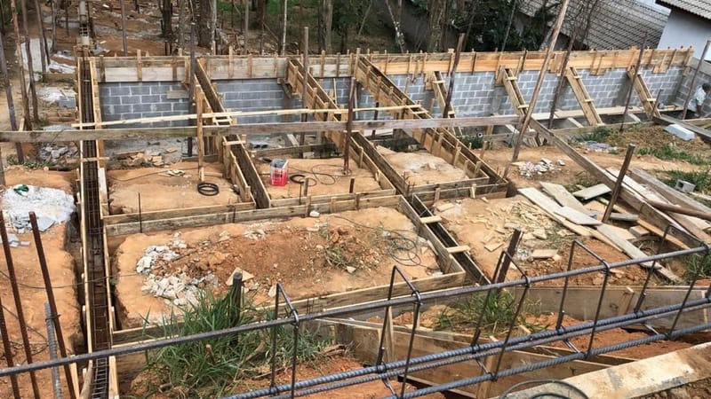 Obra executada no condomínio Santa Bárbara - Jambeiro/SP