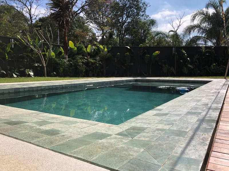 Obra condomínio Jardim do Golfe 1