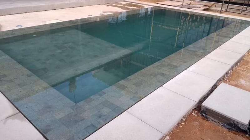 Obra condomínio Jardim do Golfe 1