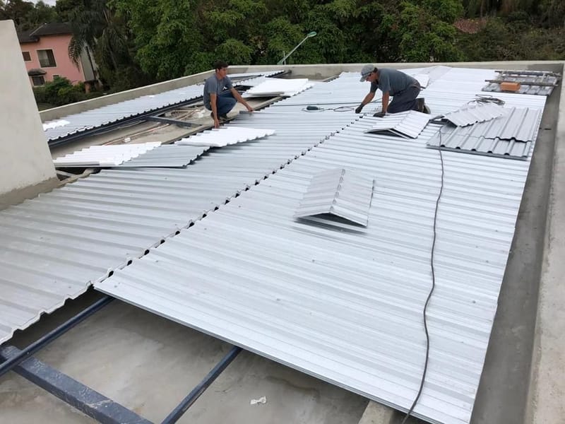 Obra condomínio Jardim do Golfe 1