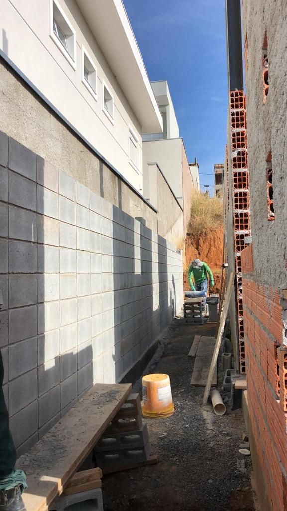 Obra executada no condomínio Montserrat - Urbanova/SJC