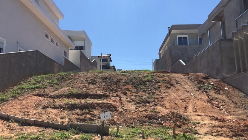 Obra executada no condomínio Montserrat - Urbanova/SJC