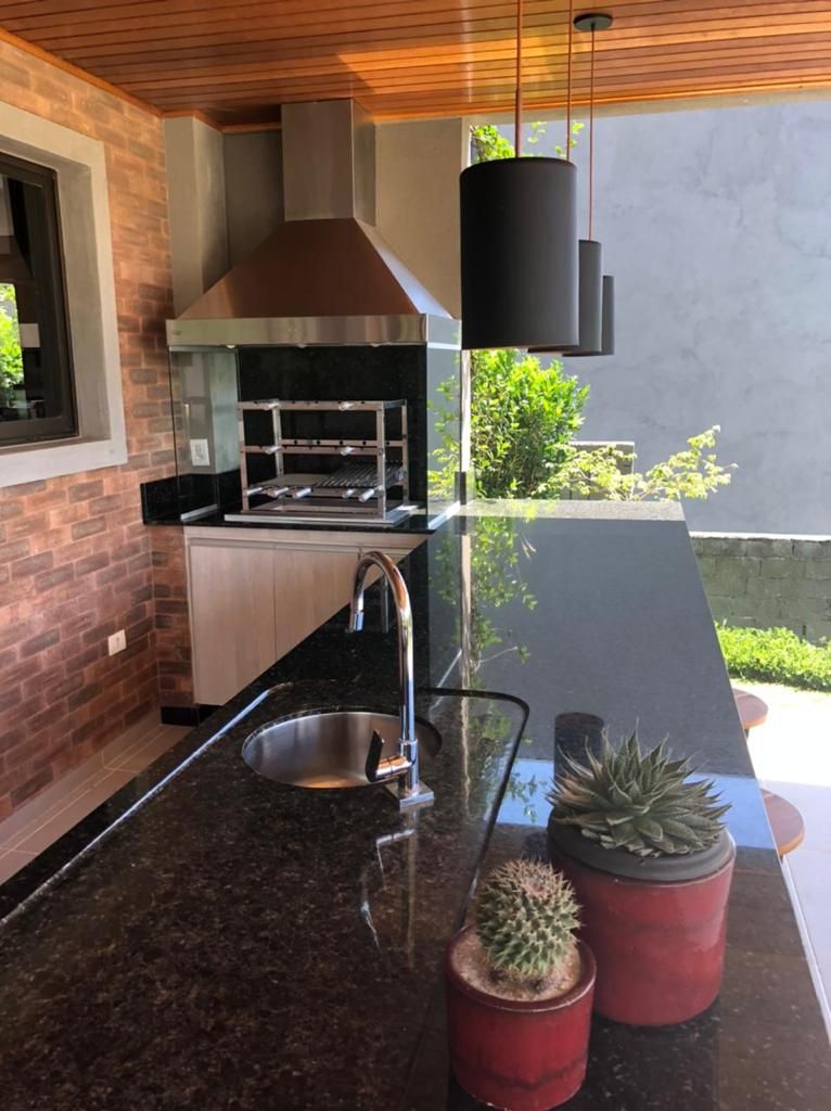 Execução de um espaço gourmet e rampa de garagem  no condomínio Recanto Santa Bárbara - Jambeiro/SP