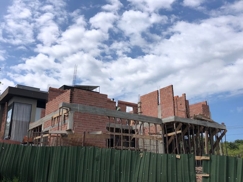 Obra executada no condomínio Monte Carlo - Urbanova/SP