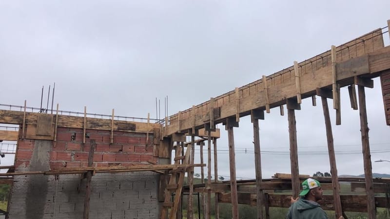 Obra executada no condomínio Monte Carlo - Urbanova/SP