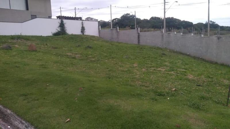 Obra executada no condomínio Monte Carlo - Urbanova/SP