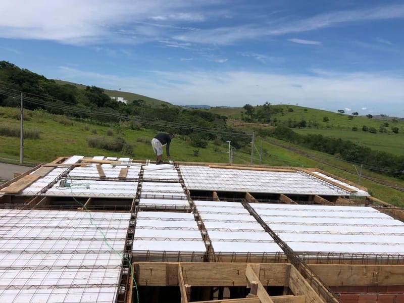 Obra executada no condomínio Monte Carlo - Urbanova/SP