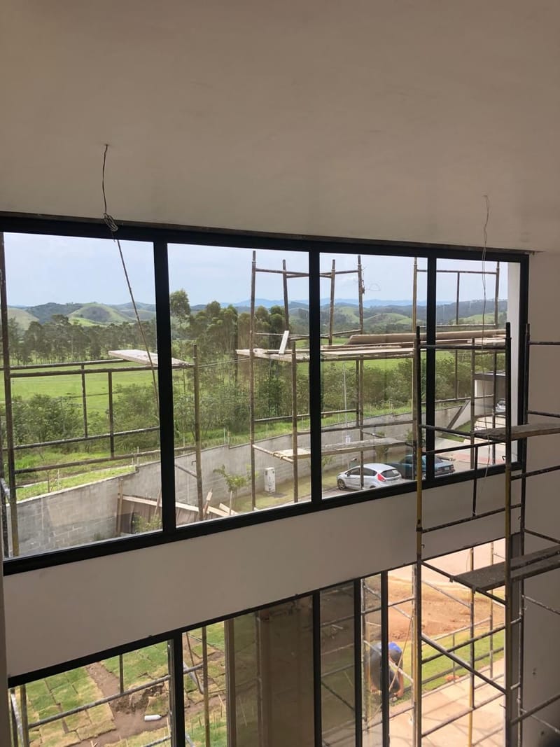 Obra executada no condomínio Monte Carlo - Urbanova/SP