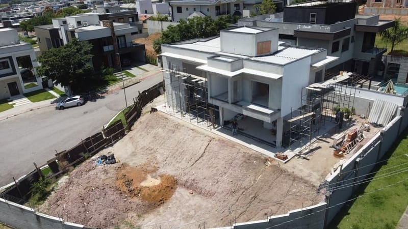 Obra executada no condomínio Monte Carlo - Urbanova/SP