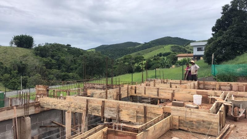 Casa Alto padrão no condomínio residencial São Francisco - Jambeiro