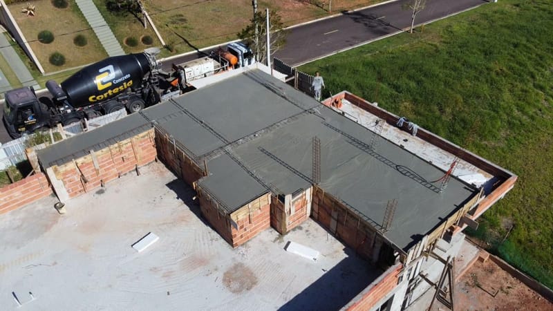 Casa Alto padrão no condomínio residencial São Francisco - Jambeiro