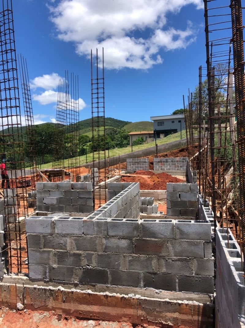 Casa Alto padrão no condomínio residencial São Francisco - Jambeiro