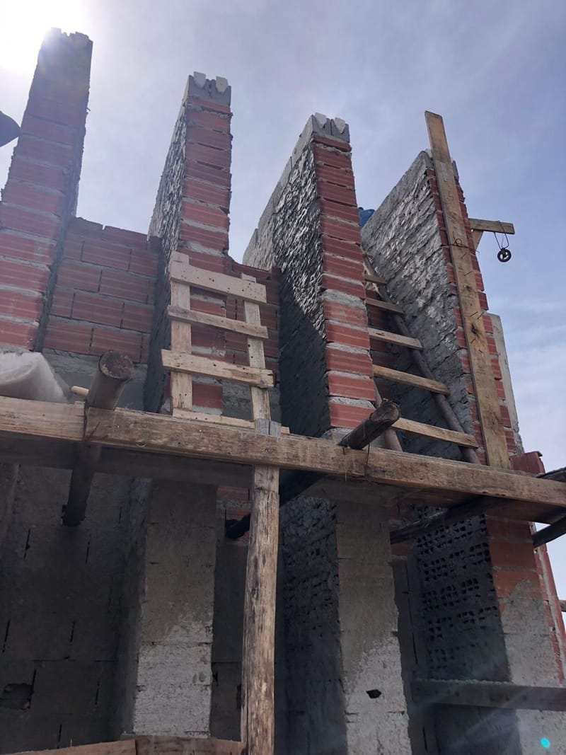 Casa Alto padrão no condomínio residencial São Francisco - Jambeiro