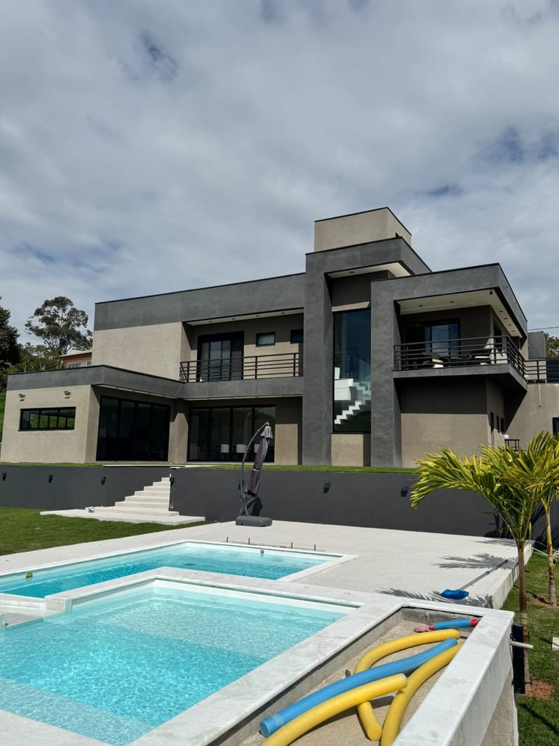 Casa Alto padrão no condomínio residencial São Francisco - Jambeiro