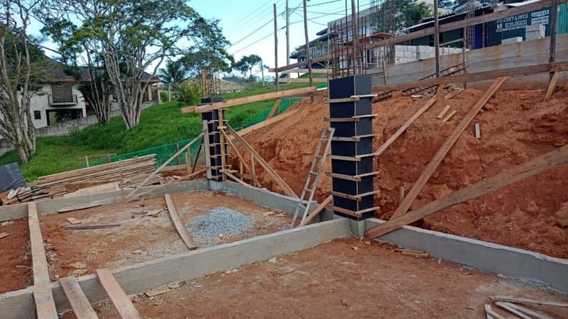 Casa alto padrão executada no condomínio residencial Santa Bárbara - Jambeiro/SP