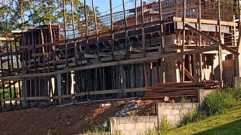 Casa alto padrão executada no condomínio residencial Santa Bárbara - Jambeiro/SP