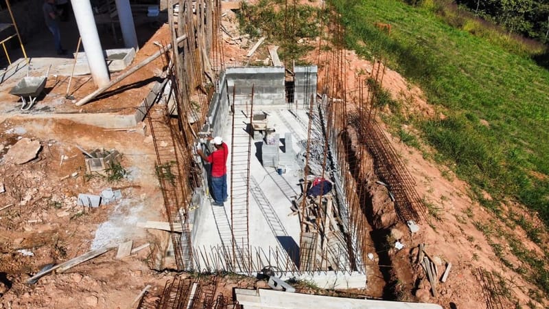Casa Alto padrão executada no condomínio residencial Santa Bárbara - Jambeiro/SP