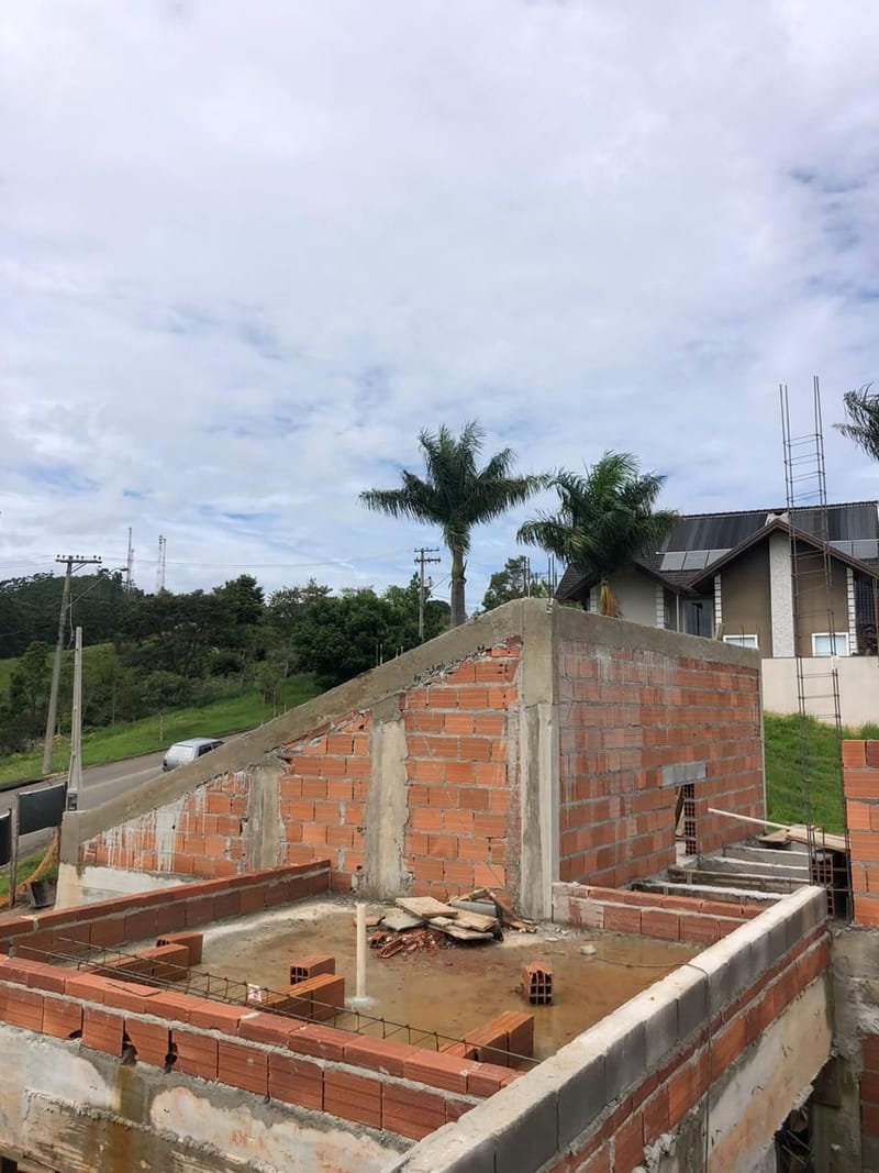 Casa Alto padrão executada no condomínio residencial Santa Bárbara - Jambeiro/SP