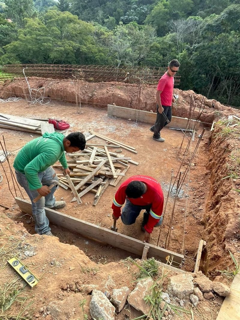 Casa Alto padrão executada no condomínio residencial Santa Bárbara - Jambeiro/SP