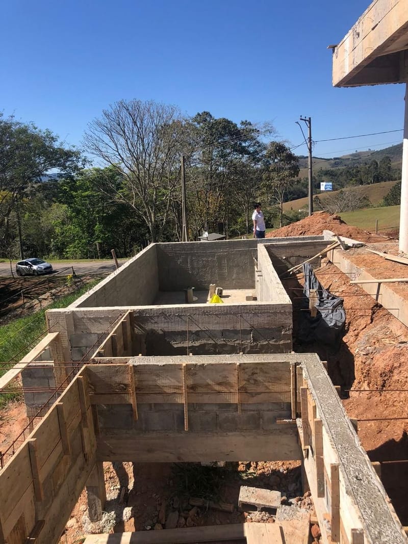 Casa Alto padrão executada no condomínio residencial Santa Bárbara - Jambeiro/SP