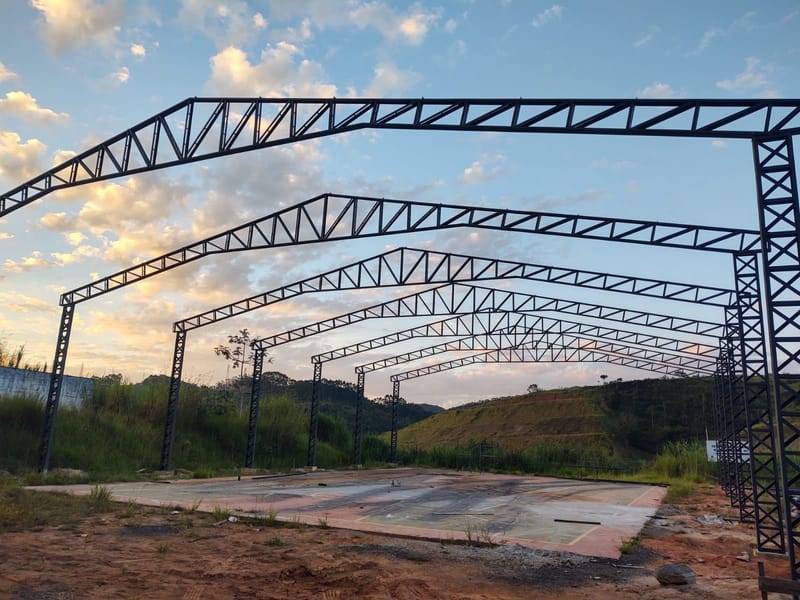 Obra de uma quadra Poliesportiva no munícipio de Jambeiro/SP