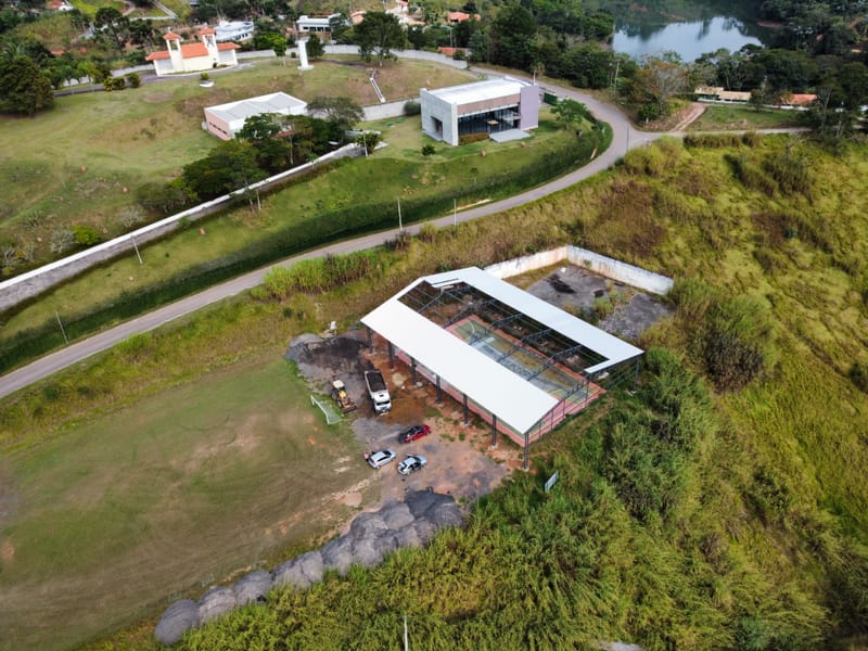 Obra de uma quadra Poliesportiva no munícipio de Jambeiro/SP