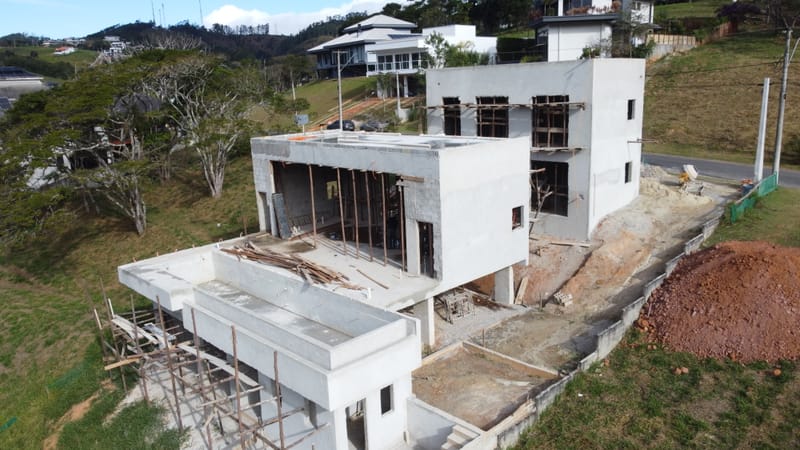 Casa alto padrão executada no condomínio residencial Santa Bárbara - Jambeiro/SP