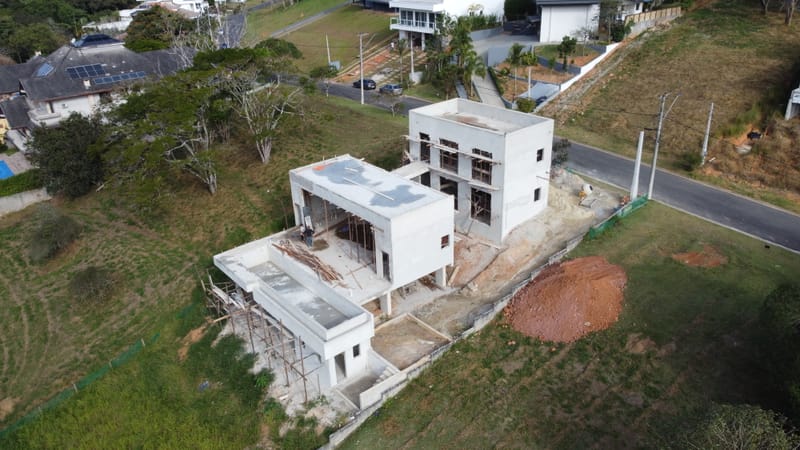 Casa alto padrão executada no condomínio residencial Santa Bárbara - Jambeiro/SP