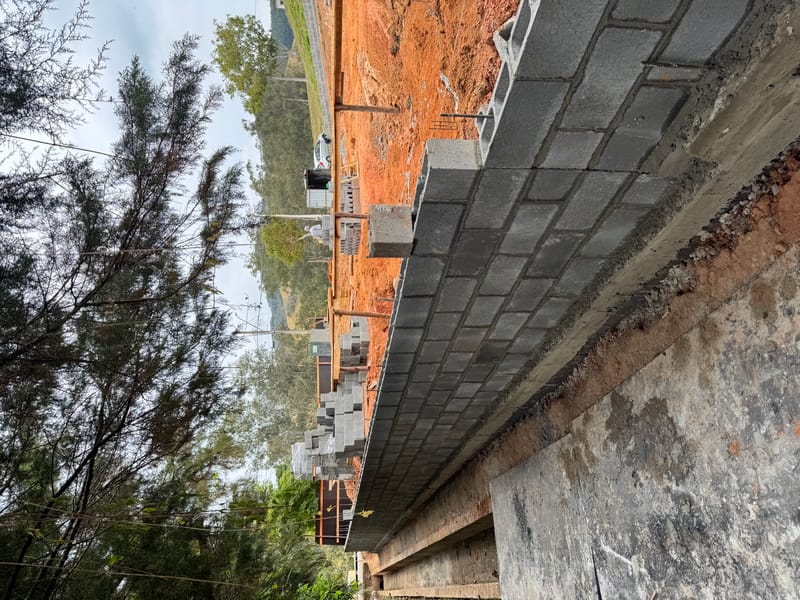 Obra executada no condomínio residencial Recanto Santa Bárbara - Jambeiro/SP