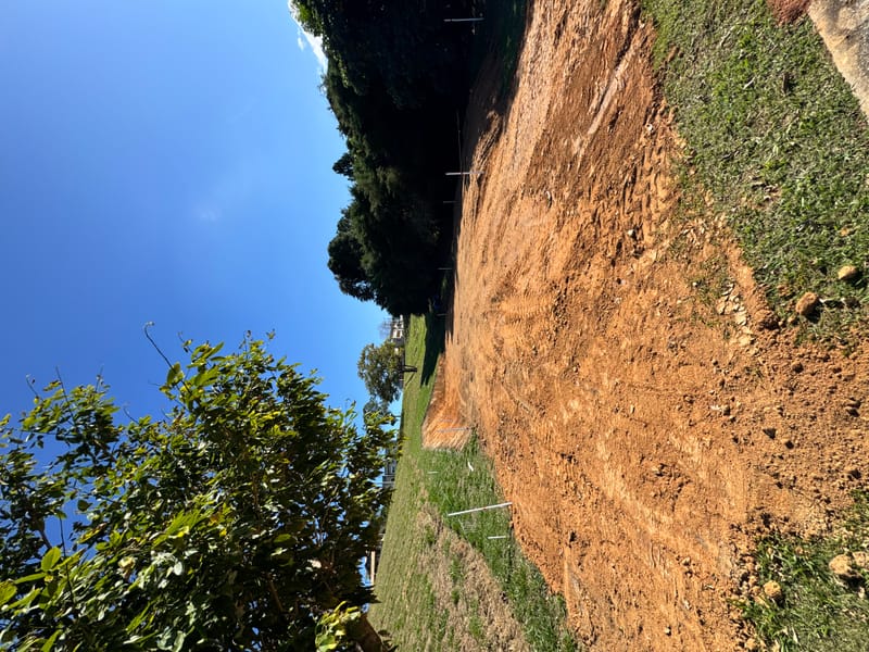 Obra executada no condomínio residencial Recanto Santa Bárbara - Jambeiro/SP
