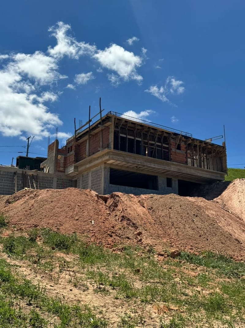 Obra executada no condomínio residencial Recanto Santa Bárbara - Jambeiro/SP