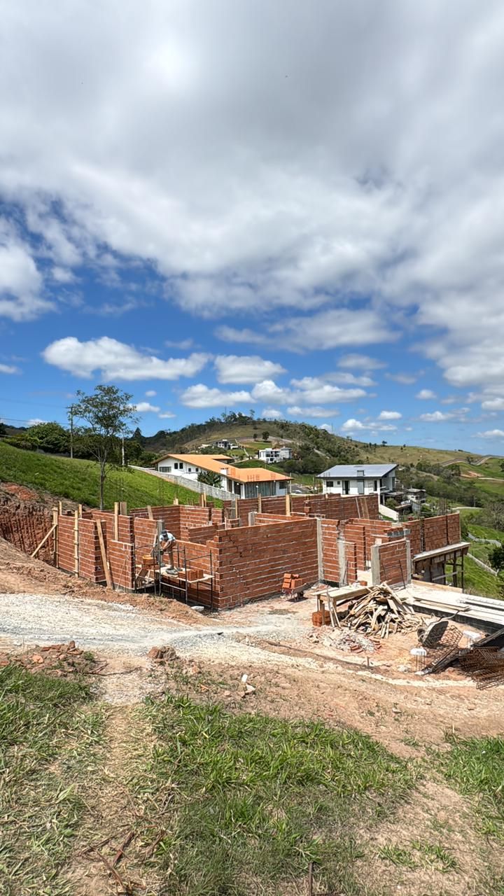 Obra executada no condomínio residencial Recanto Santa Bárbara - Jambeiro/SP