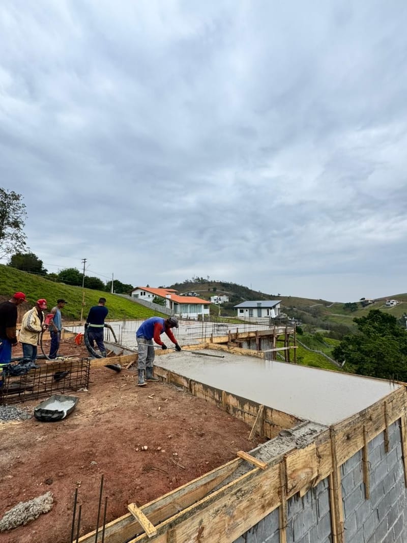 Obra executada no condomínio residencial Recanto Santa Bárbara - Jambeiro/SP