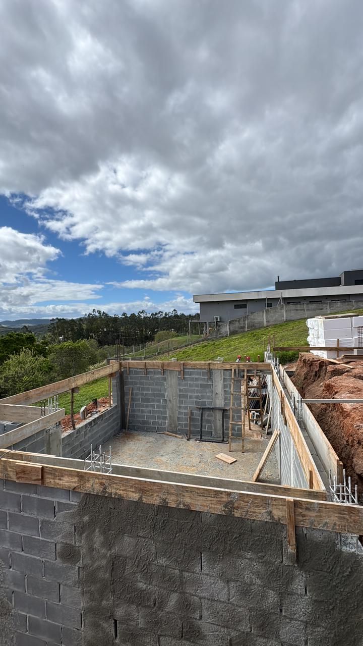 Obra executada no condomínio residencial Recanto Santa Bárbara - Jambeiro/SP