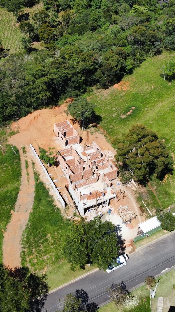 Obra executada no condomínio residencial Recanto Santa Bárbara - Jambeiro/SP