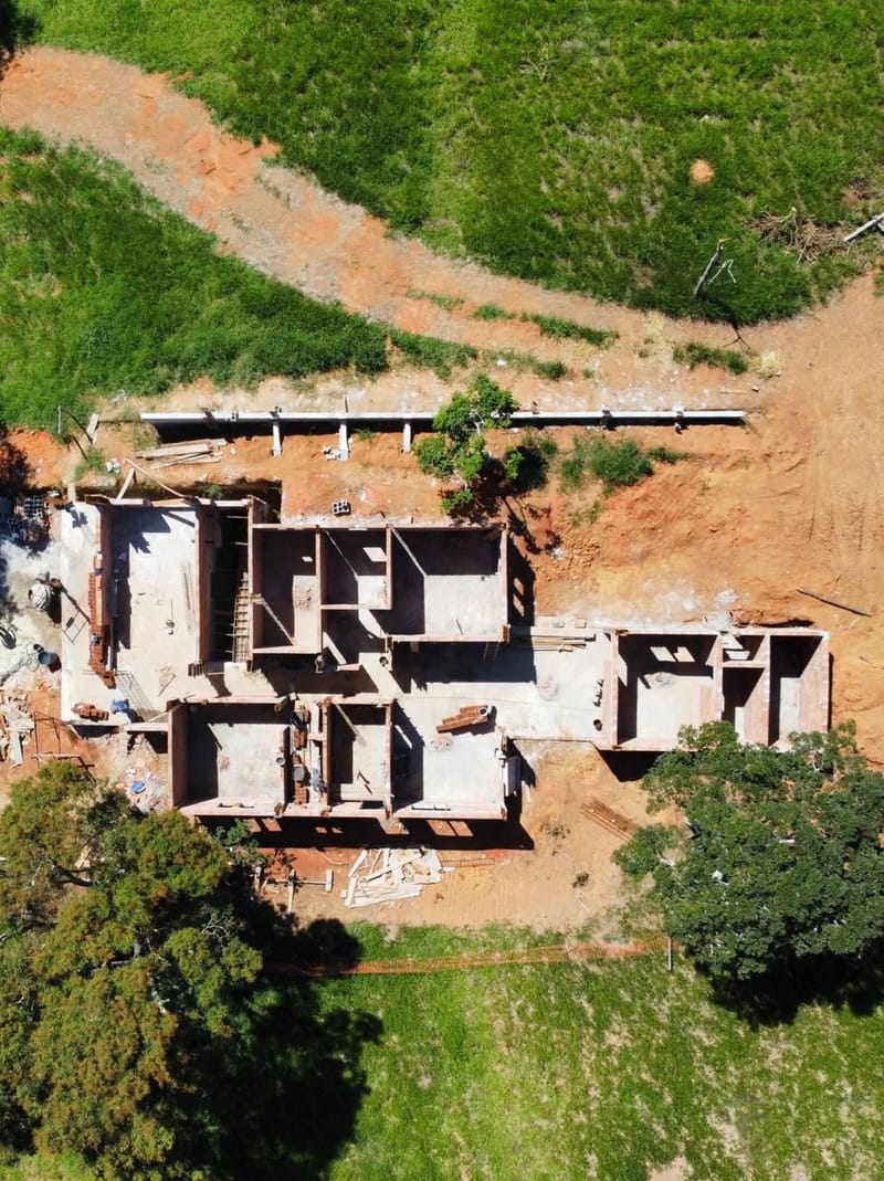 Obra executada no condomínio residencial Recanto Santa Bárbara - Jambeiro/SP