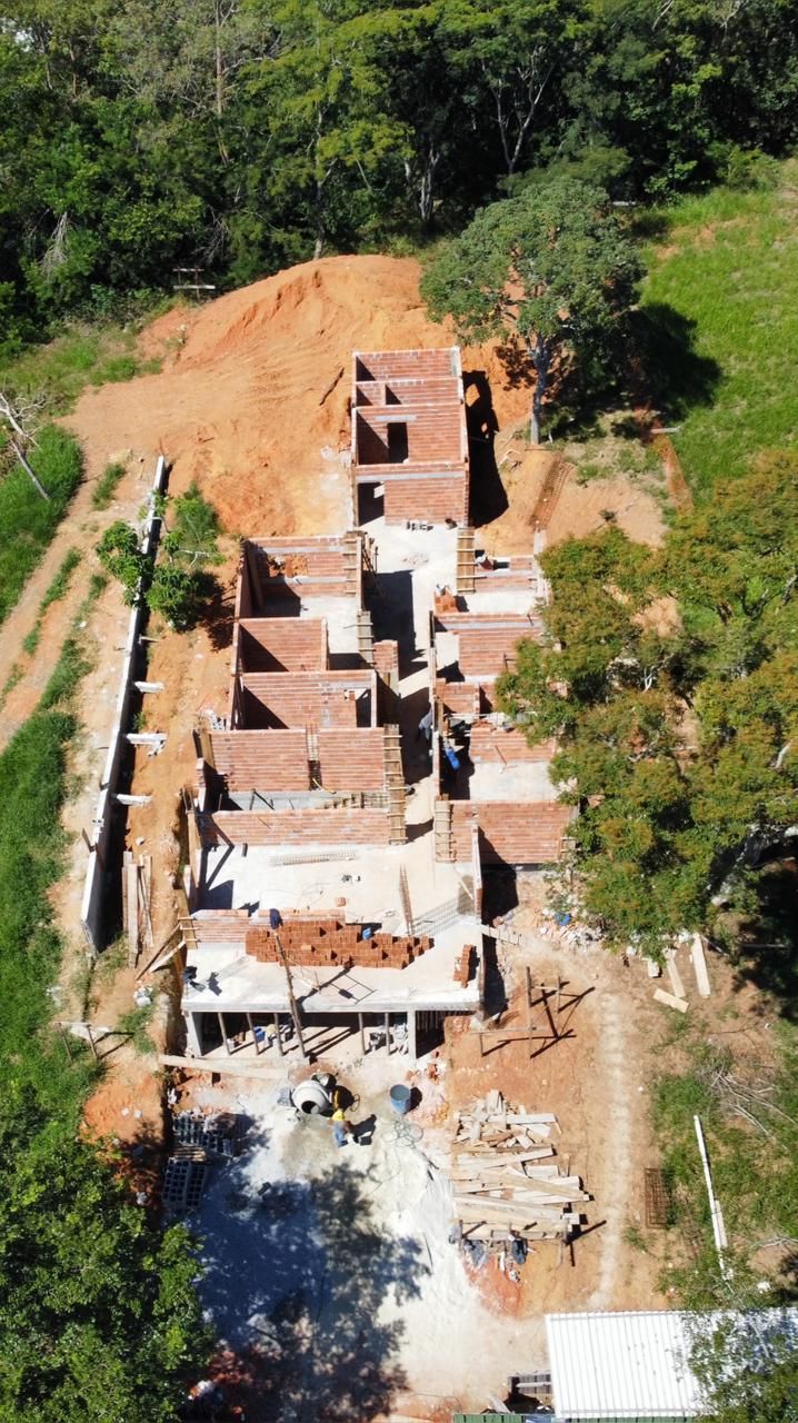 Obra executada no condomínio residencial Recanto Santa Bárbara - Jambeiro/SP