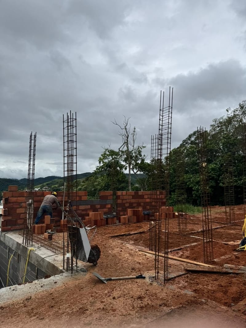 Obra executada no condomínio residencial Recanto Santa Bárbara - Jambeiro/SP