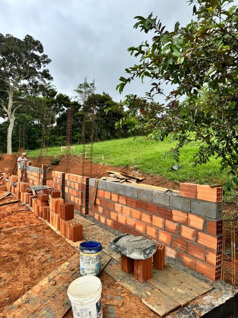 Obra executada no condomínio residencial Recanto Santa Bárbara - Jambeiro/SP