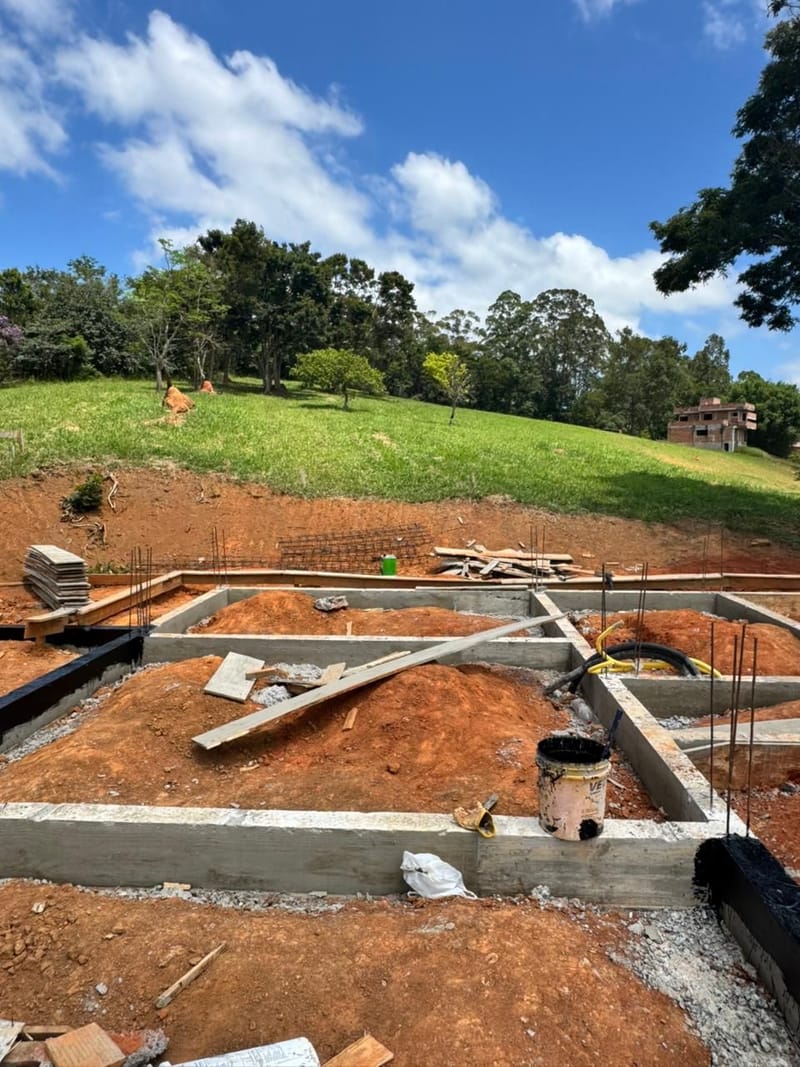 Obra executada no condomínio residencial Recanto Santa Bárbara - Jambeiro/SP