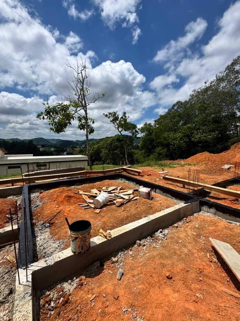 Obra executada no condomínio residencial Recanto Santa Bárbara - Jambeiro/SP