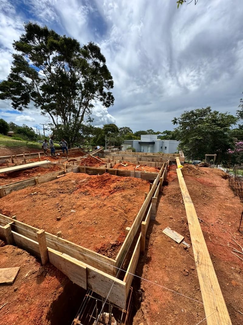 Obra executada no condomínio residencial Recanto Santa Bárbara - Jambeiro/SP