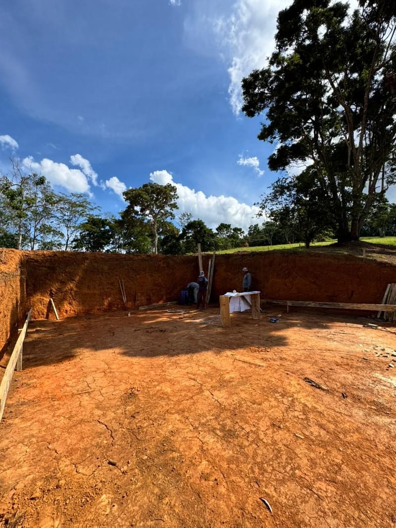 Obra executada no condomínio residencial Recanto Santa Bárbara - Jambeiro/SP