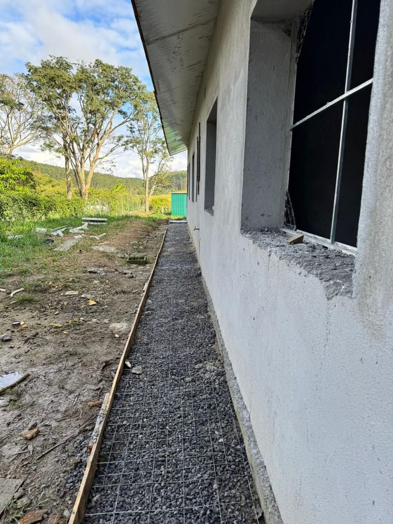 Obra em andamento no condomínio aeronáutico Ipuã